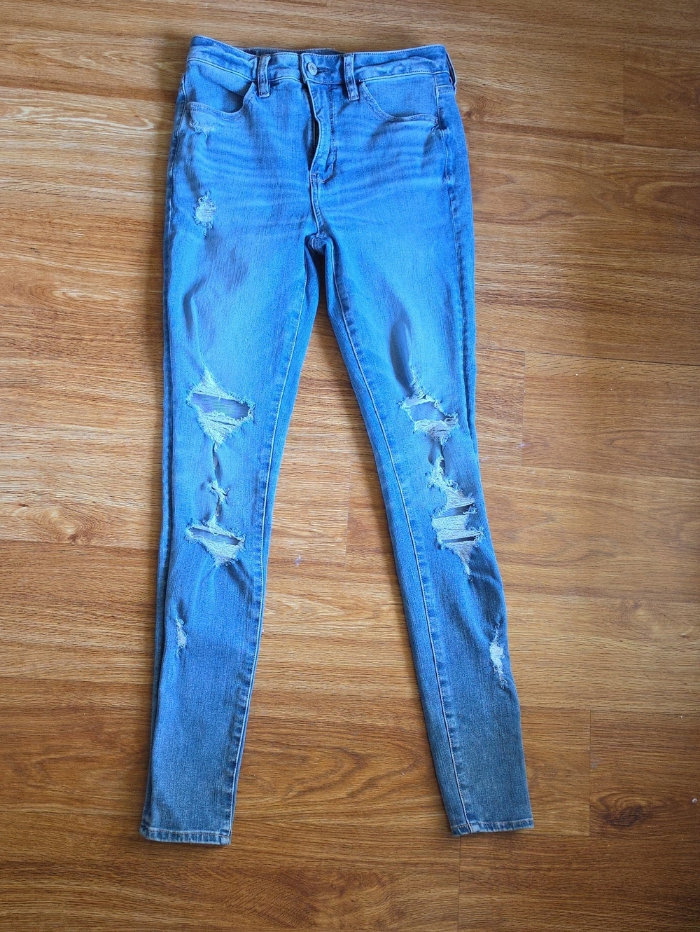 American Eagle Outfitters Light Blue Ripped Skinny Jeans